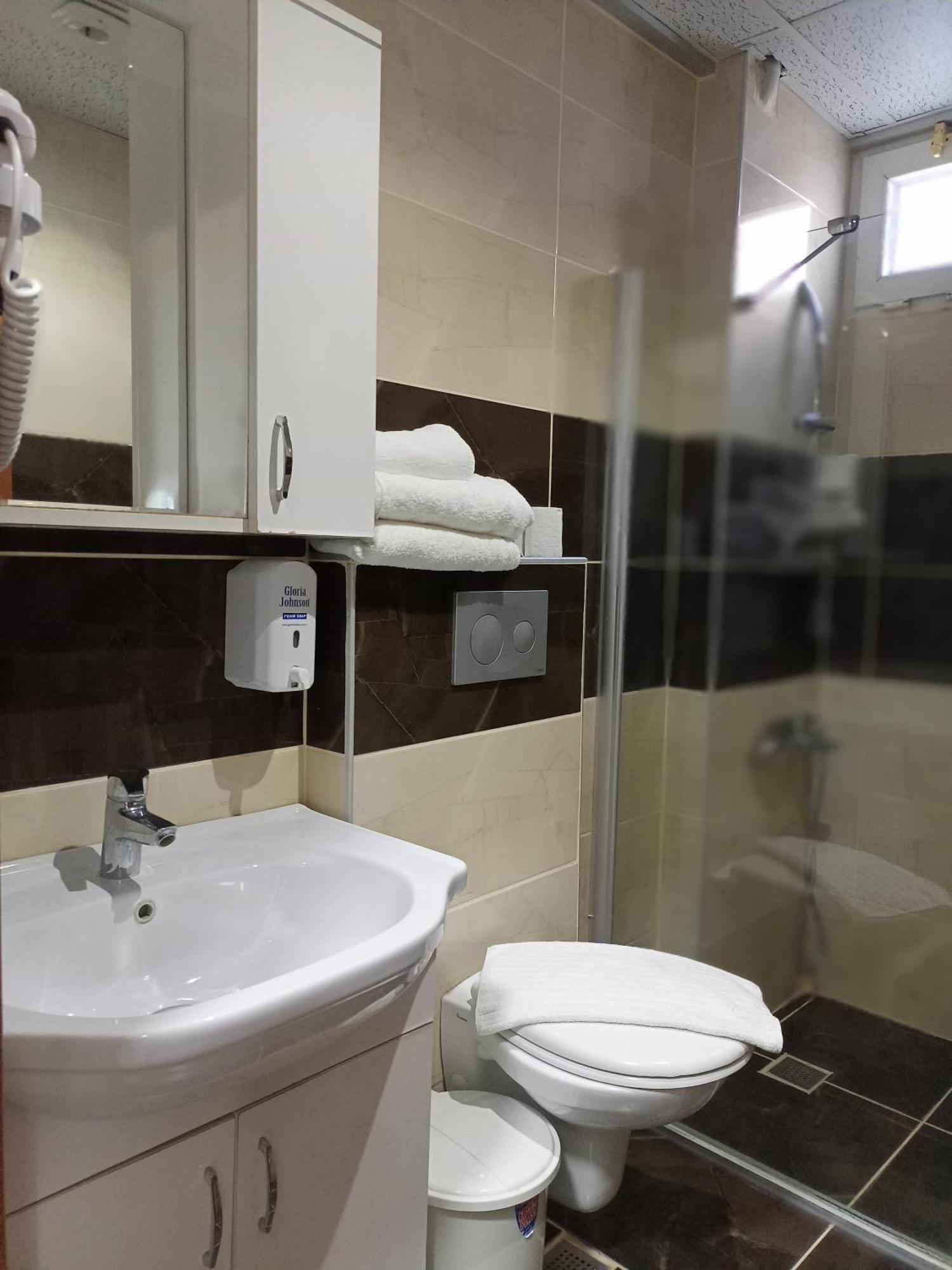 Antalya Konyaalti Guenduez Otel エクステリア 写真